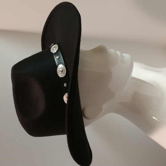 Accessories - Unisex Black Western Cowboy Hat  Silver-tone Conch Faux Leather Strap